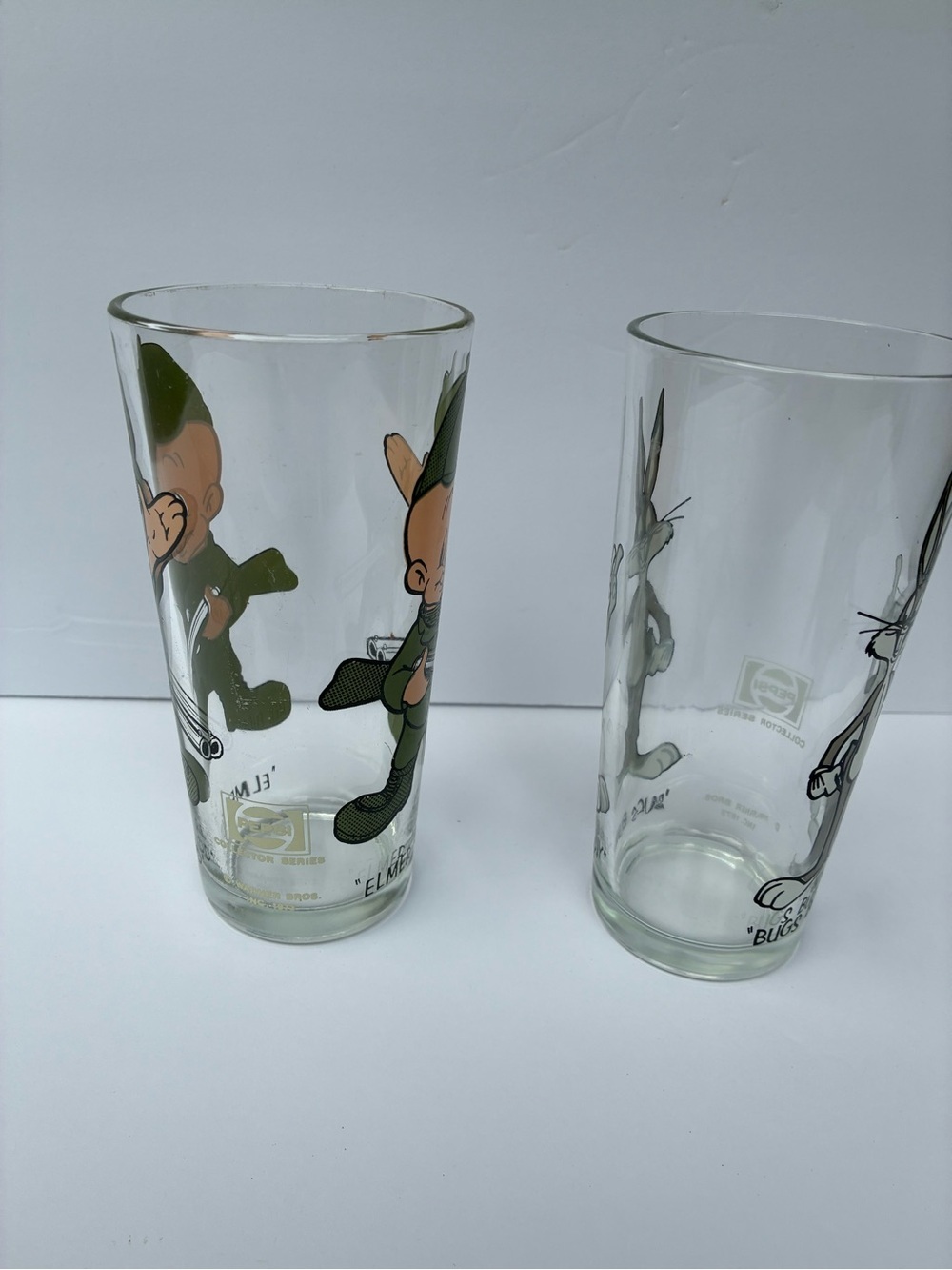 Vintage 1973 Pepsi Looney Tunes Bugs Bunny Elmer Fudd Glasses Set - Picture 6 of 13
